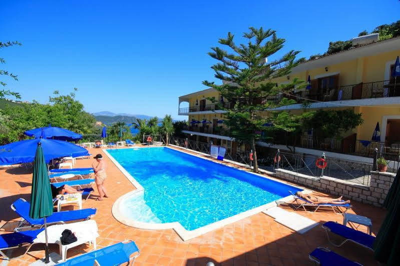 Bella Vista Hotel And Apartments Parga Eksteriør billede