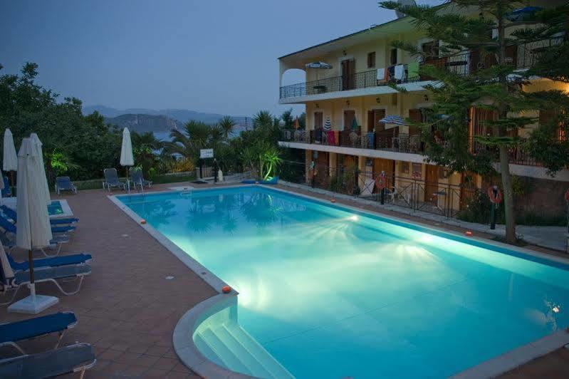 Bella Vista Hotel And Apartments Parga Eksteriør billede