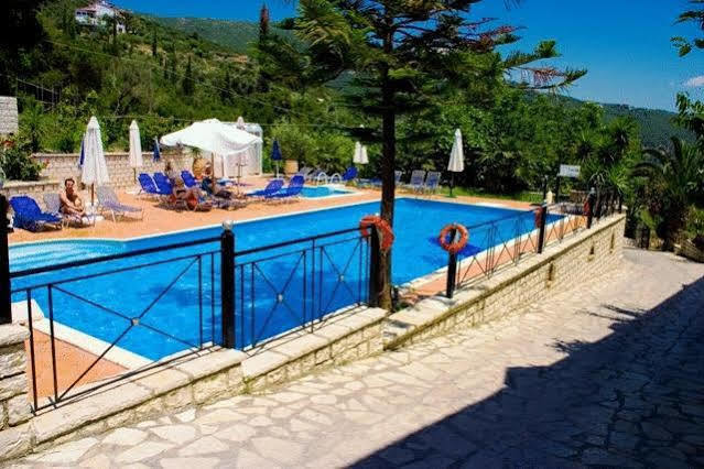 Bella Vista Hotel And Apartments Parga Eksteriør billede